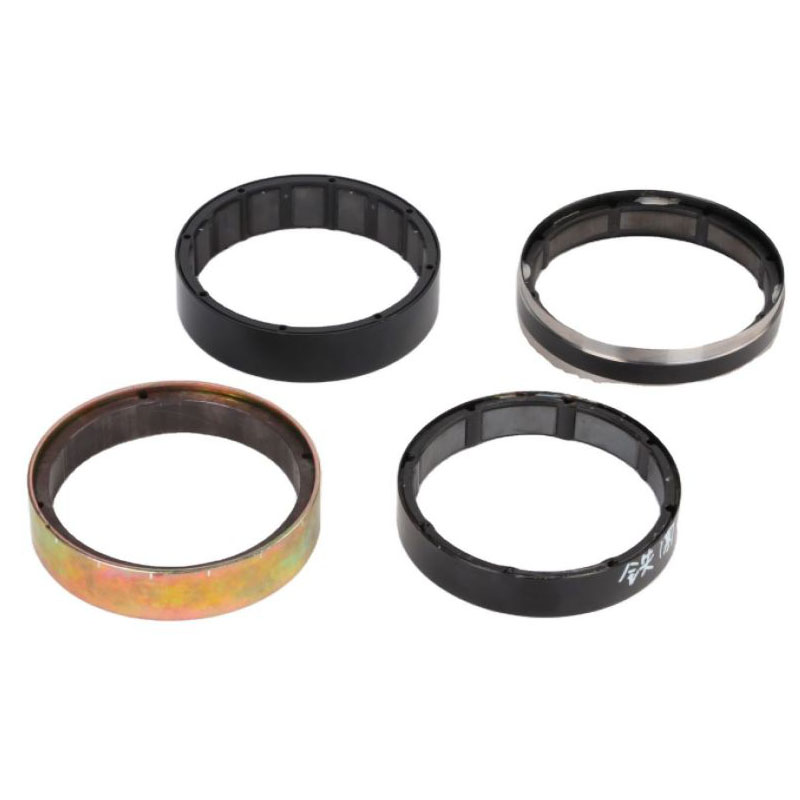 Как магнитные кольца решают проблемы электромагнитных помех (EMI) в ключевых областях, таких как электроника и автомобилестроение?